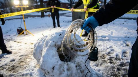 Tax Authority Raids Snowman on Money Laundering Charges; Seized Evidence Includes 'Large Amount of Melted Cash'
