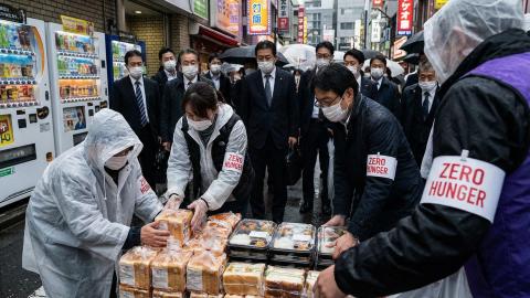 "End Hunger" Activist Group Buys Out All Food in City, Causes Artificial Famine — Claims Monopoly Is the First Step to Equality