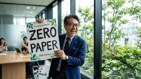 "Going Paperless" Finally Reaches Fecal Tests. Company Mandates Mid-Air Catch for All Employees