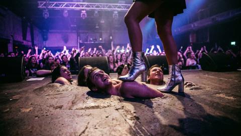 "I Want to Be the Floor My Idol Walks On" Becomes Physical Reality. "Building Material Plan" Launches to Molecularly Bond Fans to Venues